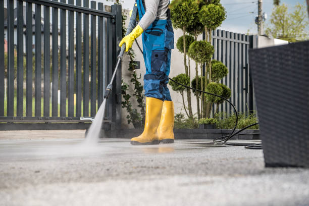 Best Pool Deck Cleaning  in Bonneauville, PA